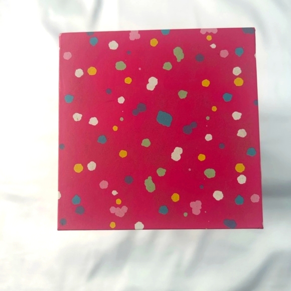 "Old AF" Fun Novelty Wine Glass with Gift Box - Picture 11 of 11